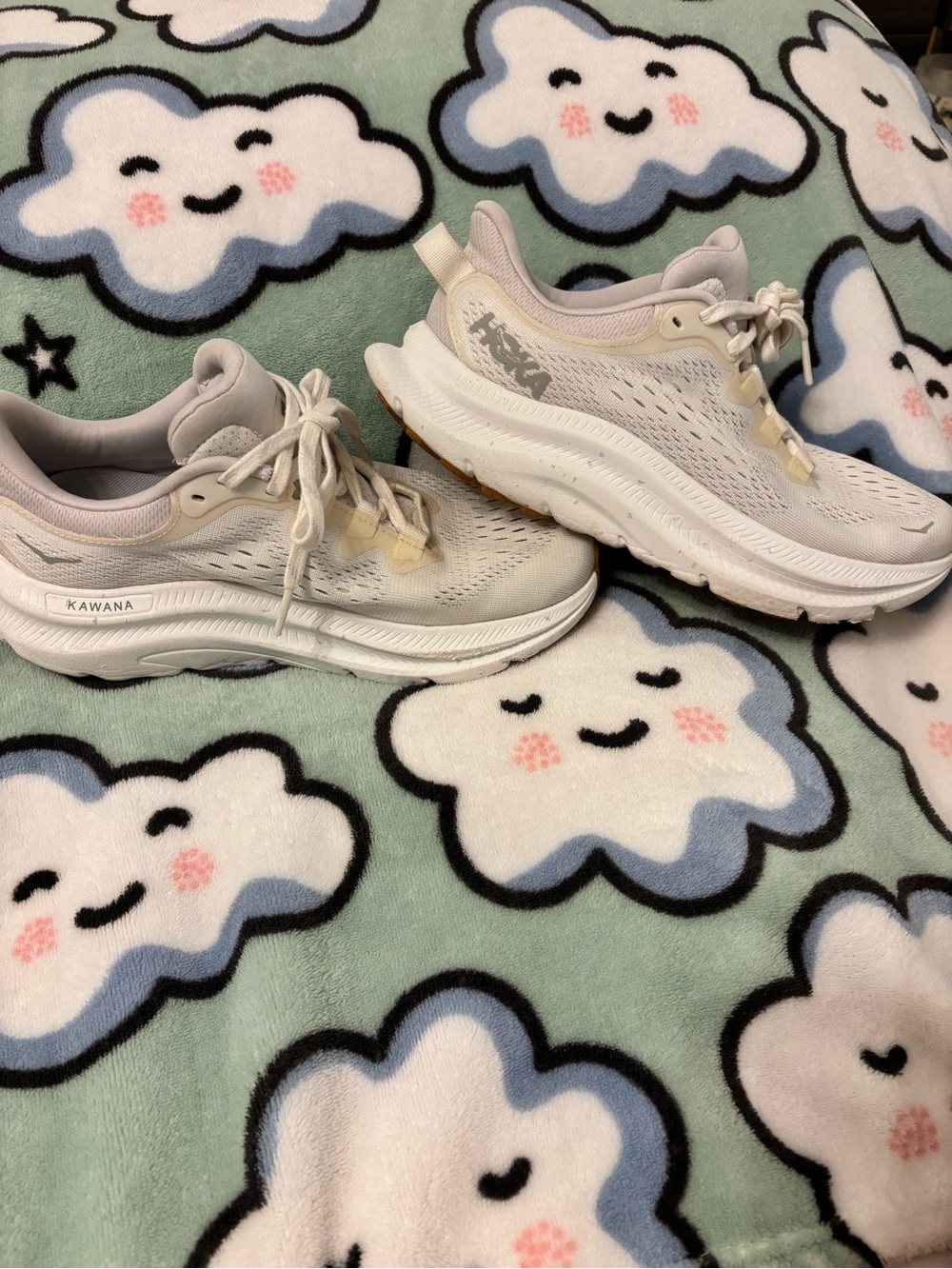 Hoka One One Kawana  Sneakers in White and Cream